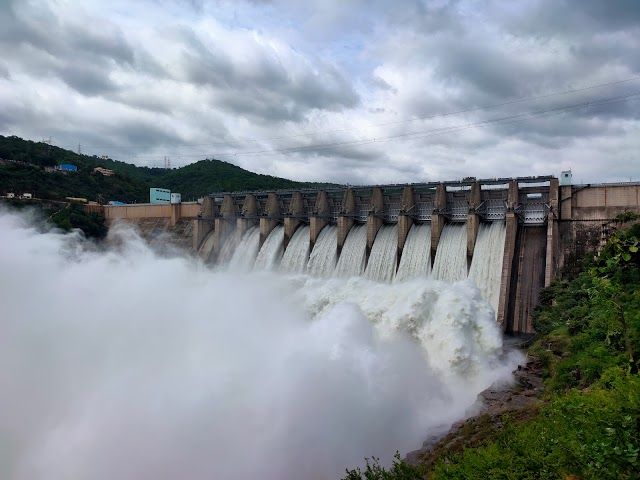 Srisailam Dam-1